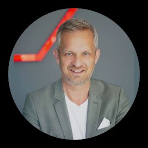 Tobias Becker